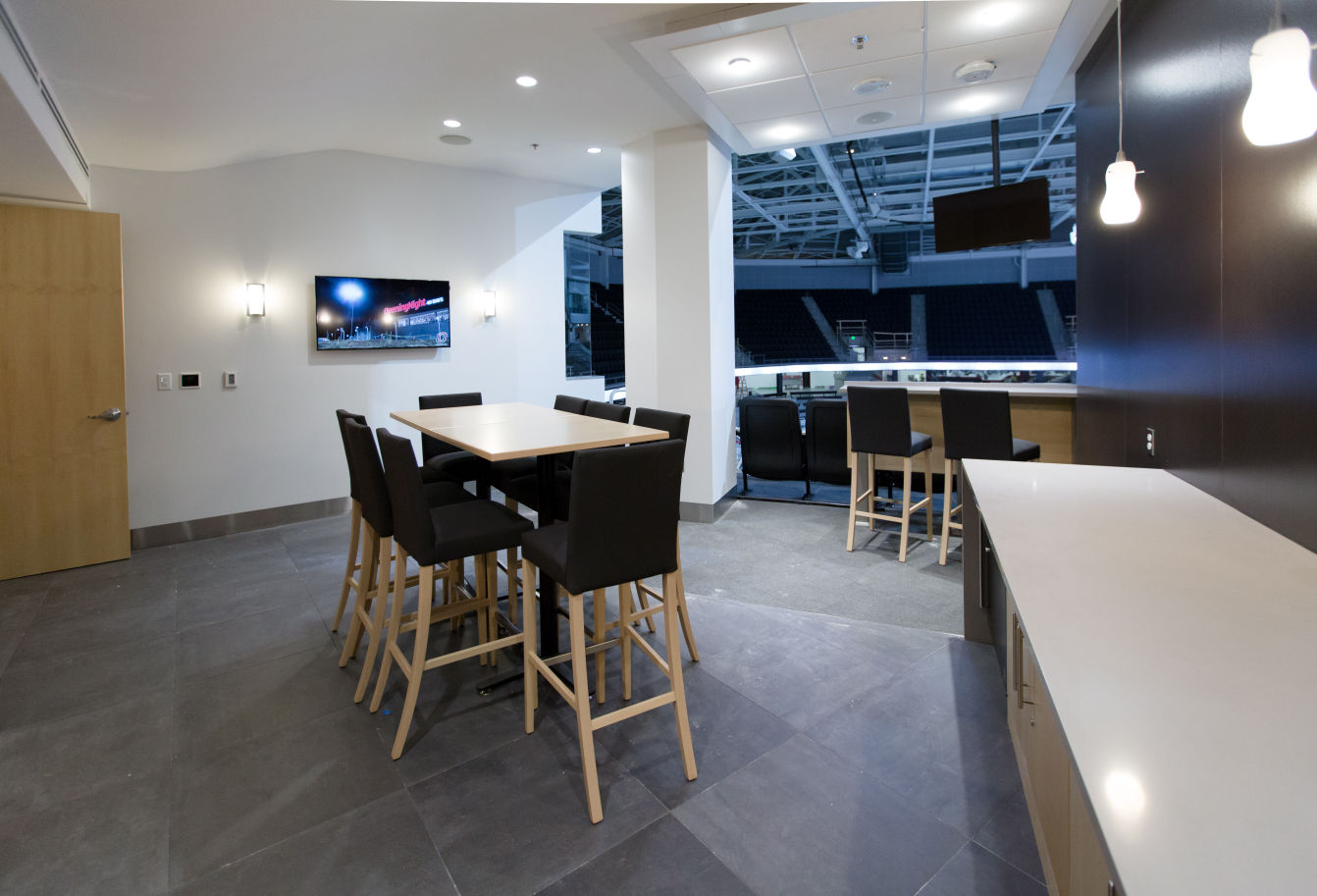 Baxter Arena - Foundation suite